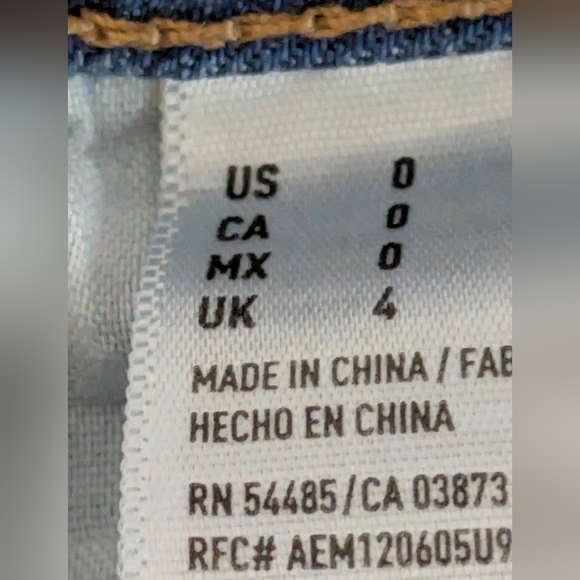 American Eagle Denim Shorts 0 Wash Blue Distressed Stretch Cuffed Women Hi Rise - Picture 9 of 12